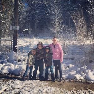 Meet your Posher, Kindra